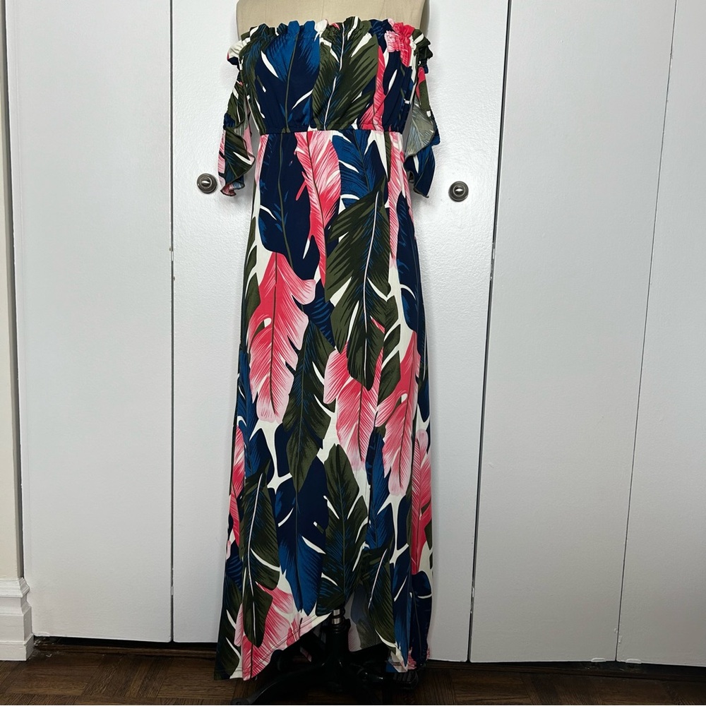 NWOT Venus Floral High Low Maxi Dress